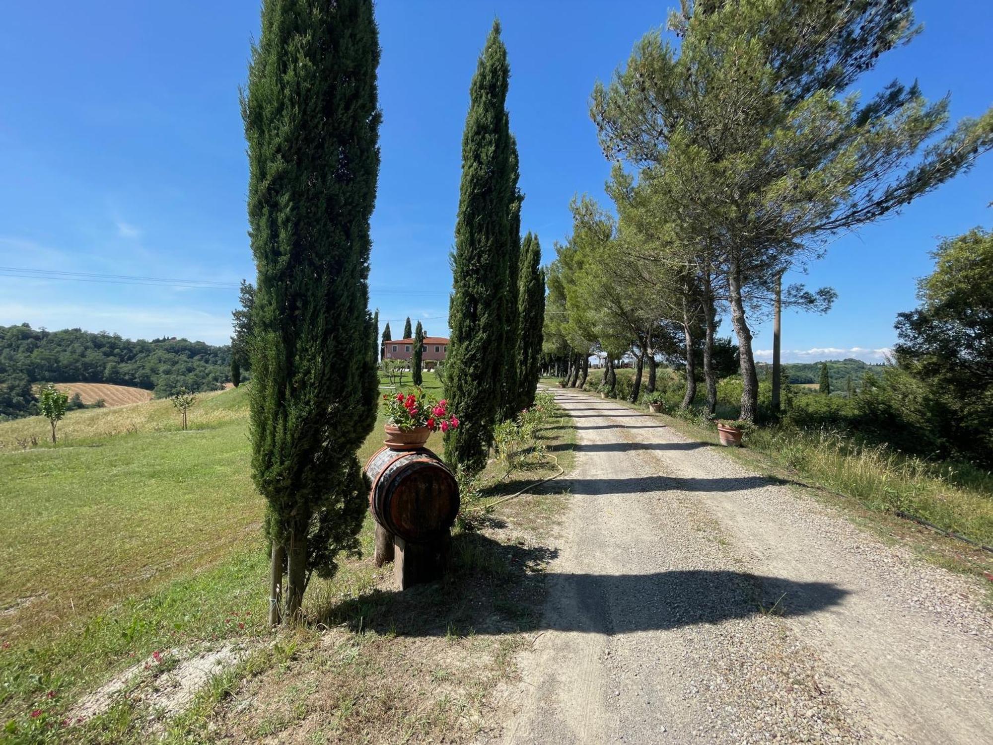 Casa Vacanze Podere Marilla ペッチョリ エクステリア 写真