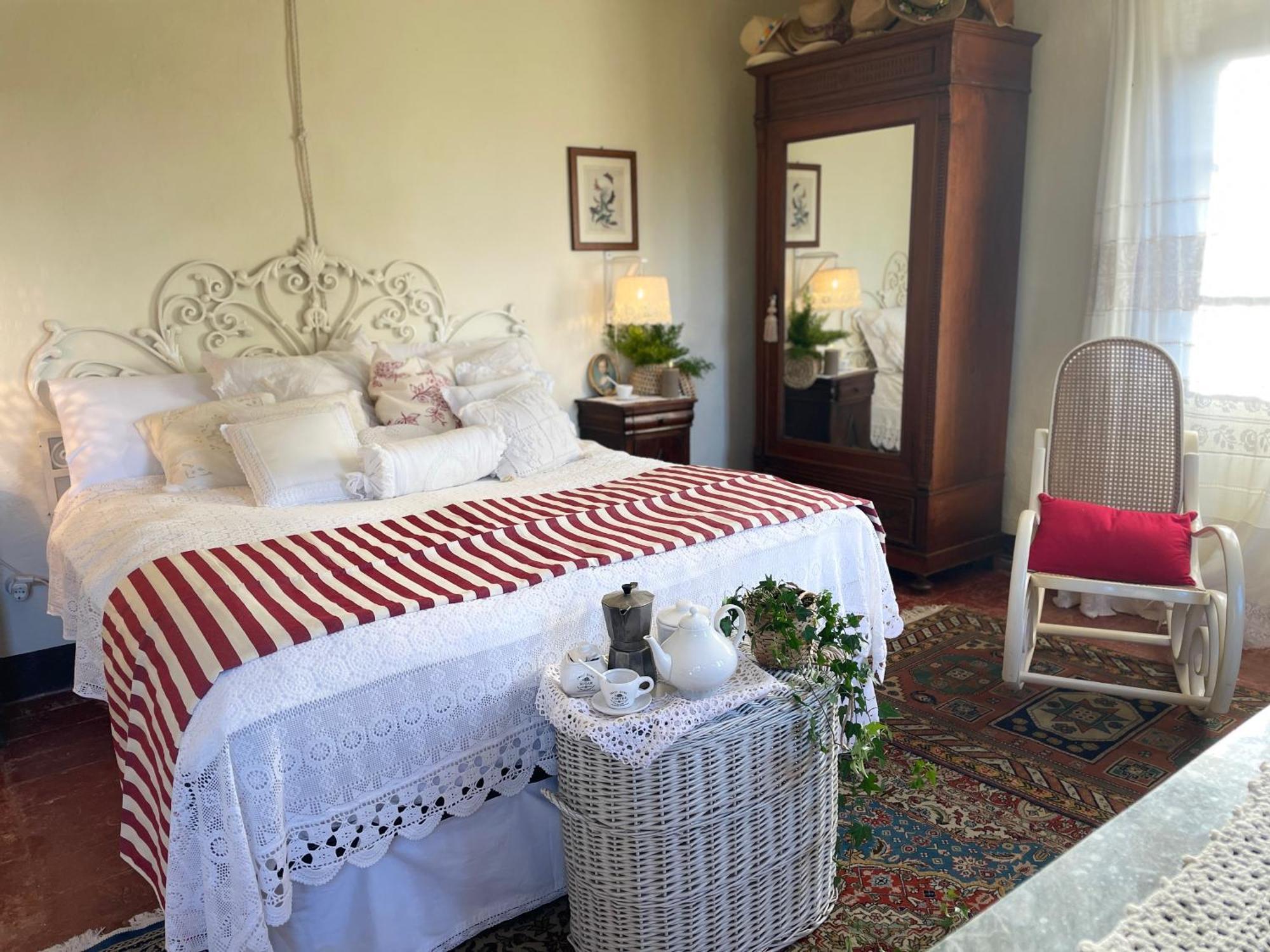 Casa Vacanze Podere Marilla ペッチョリ エクステリア 写真