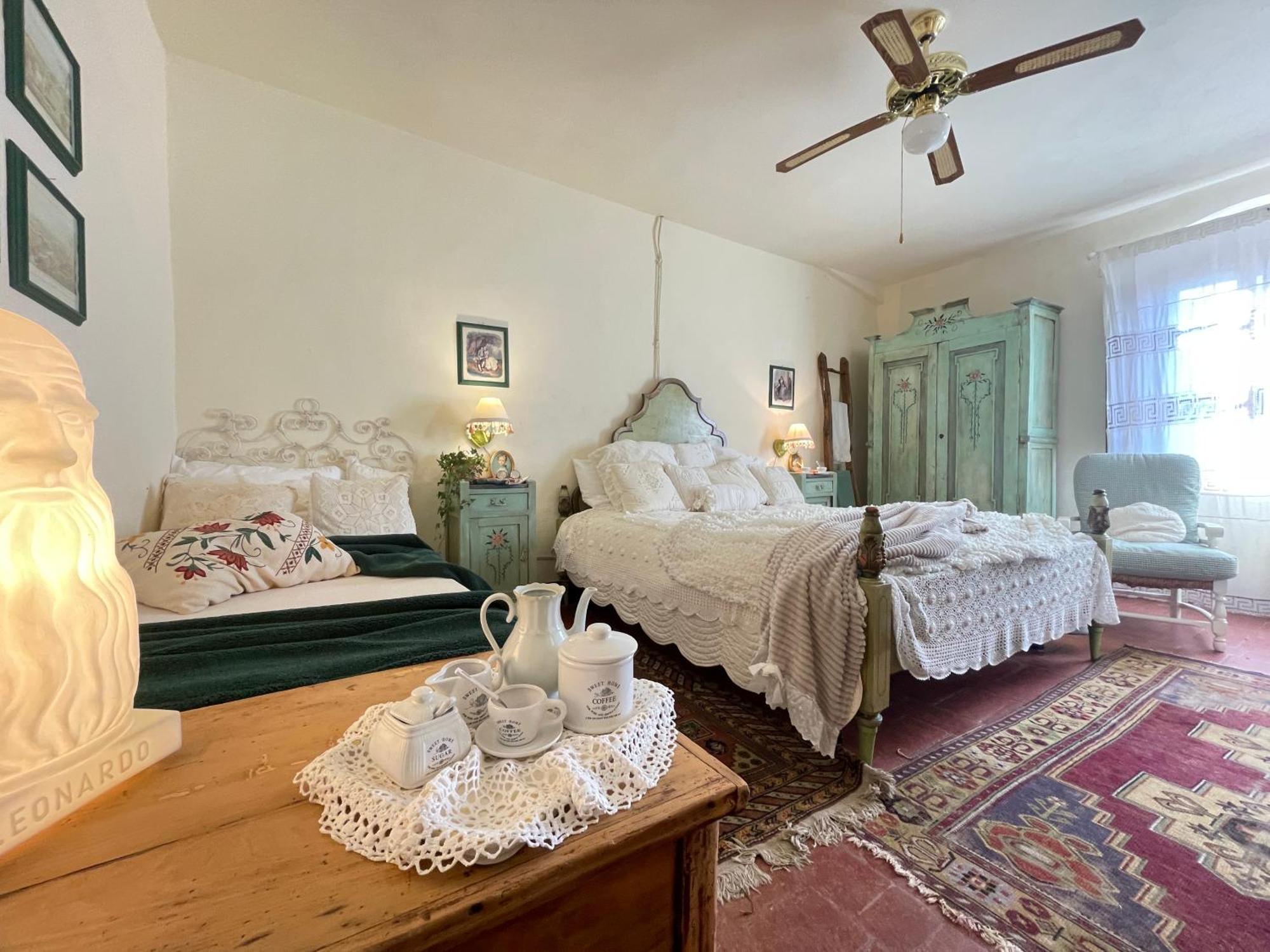 Casa Vacanze Podere Marilla ペッチョリ エクステリア 写真